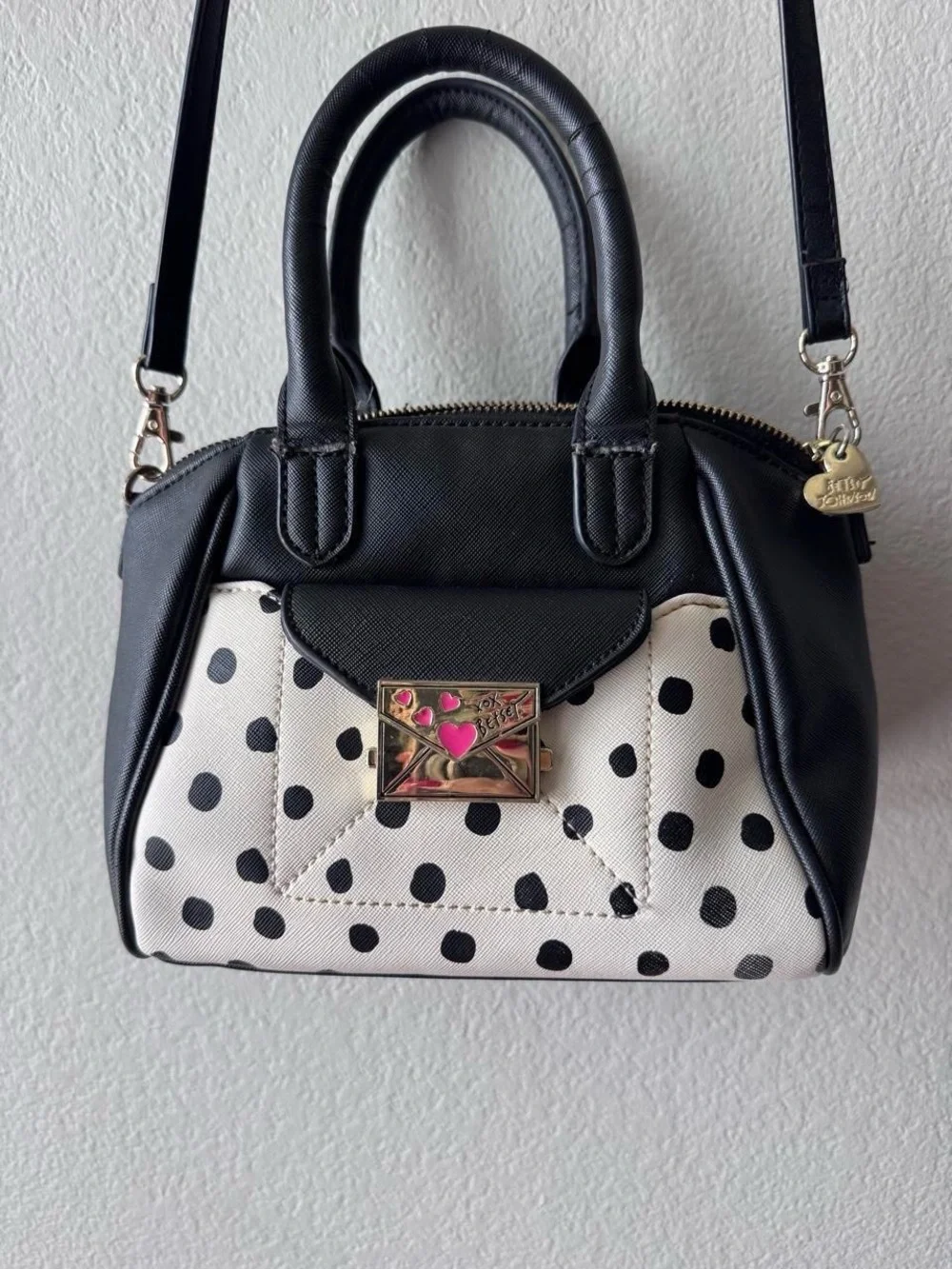 Betsey Johnson betsey johnson